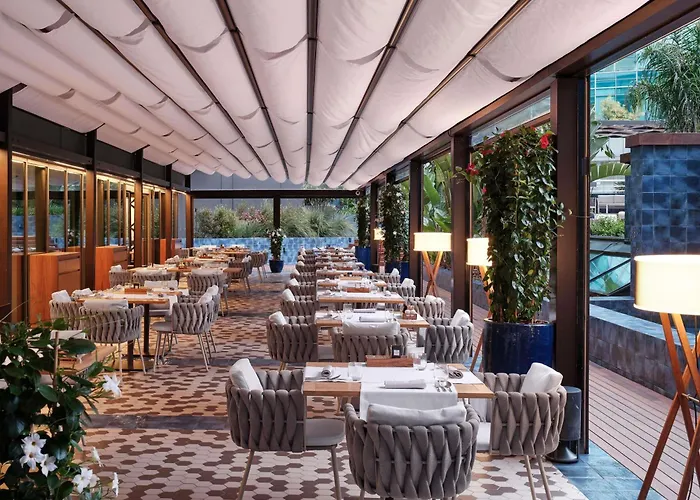 Sofitel Barcelona Skipper